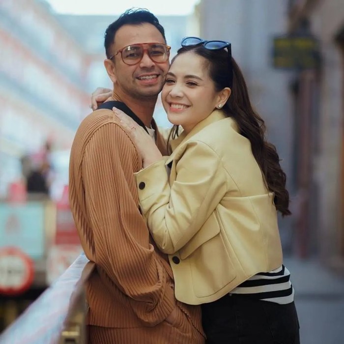 Kisah sukses Rafi Ahmad dan Nagita Slavina