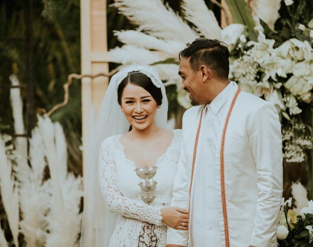 Kabar terbaru tentang hubungan asmara artis Indonesia November 2024