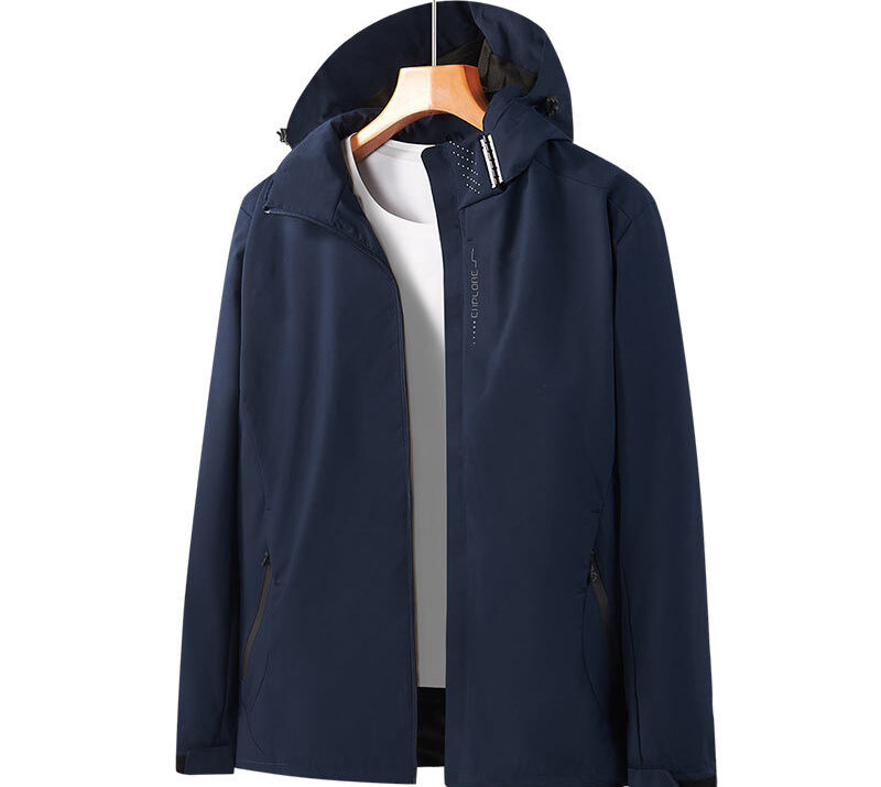 Jas hujan anti air dan breathable untuk aktivitas outdoor