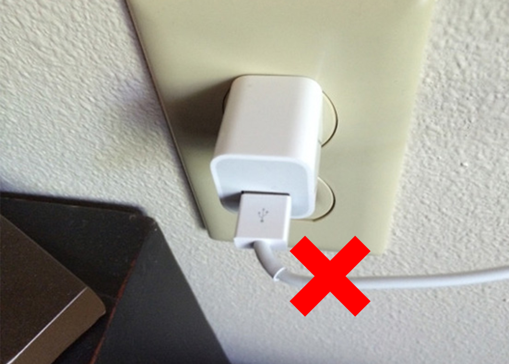 Cara terbaik melilit kabel charger supaya tidak mudah rusak