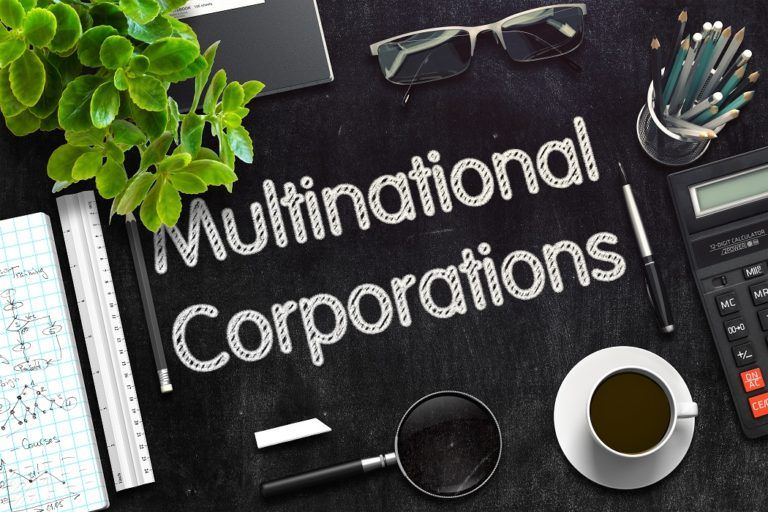 Jumlah uang di rekening offshore perusahaan multinasional.