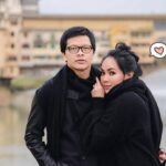 Bagaimana artis Indonesia menjaga hubungan baik dengan fansnya