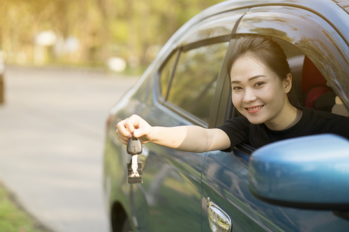Cari hari baik beli mobil menurut kalender jawa