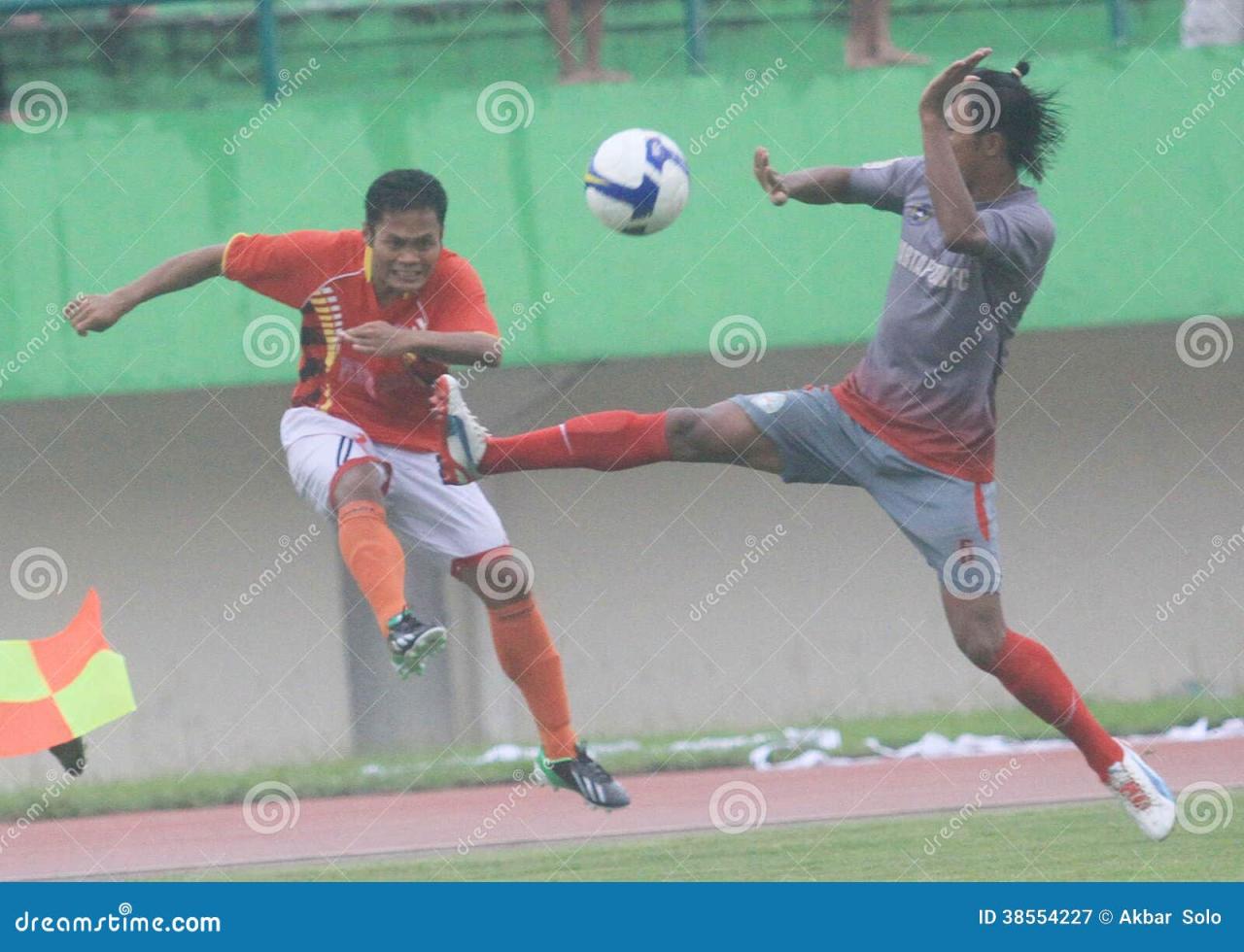 Analisis performa pemain sepak bola naturalisasi di Liga Indonesia